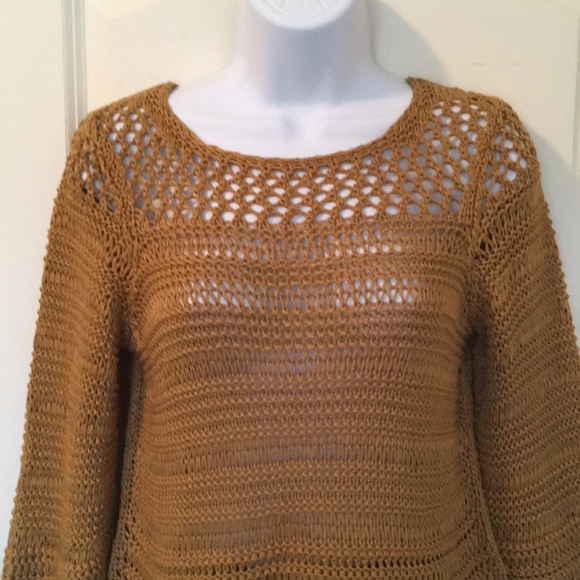 Moth - Anthropologie, Cropped Open Weave Sweater - SALE 4 for$20 - Picture 2 of 7